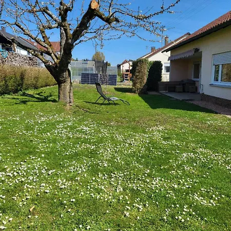 Naehe Legoland Mit Grossem Garten Und Terrasse * Sontheim an der Brenz